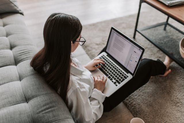 Online and Distance BCA